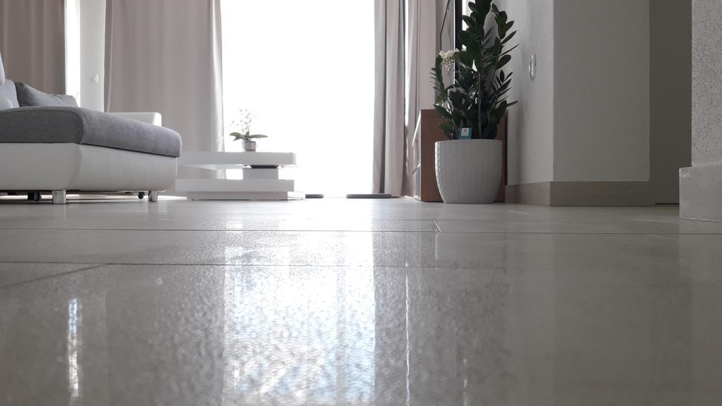 Villa-Apartments Karmel Kaštela エクステリア 写真