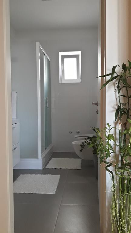Villa-Apartments Karmel Kaštela エクステリア 写真